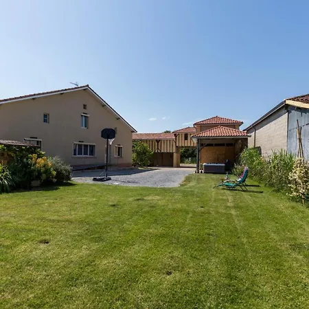 Au Castera Vakantiehuis